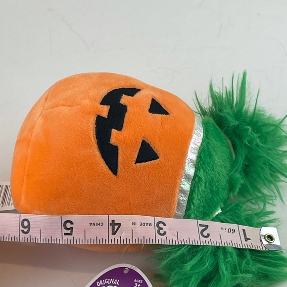 NWT SQUISHMALLOW Halloween 2021 RARE LOT of 3 Frankie Danny Paige plush toys lot - Picture 8 of 9